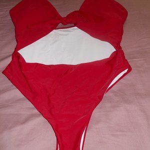Ladies 1 pc swimsuit